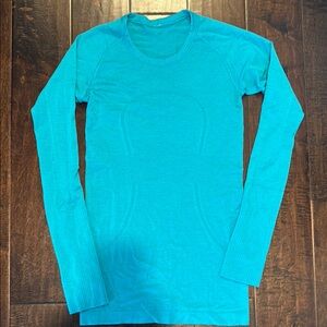 Lululemon swiftly tech long sleeve